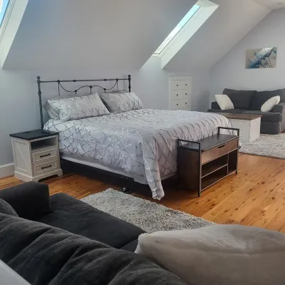 Charming 3-bedroom house with AC and WiFi in Thomaston