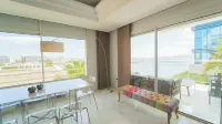 Infinity View: Spacious 3 bd with Lake View Hotel a El Khadra