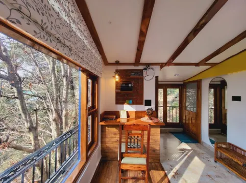 The Attic Suite at Shimla Gypsy with 360° view and a sky roof