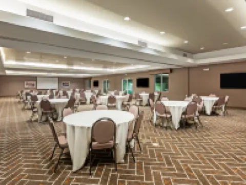 ハンプトン イン ブルヴェルデ テキサス ヒル カントリー スプリング・ブランチのホテル