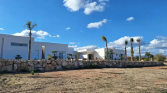 La Pita (private swimming pool)