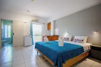Velendzas Holidays - 3-Star