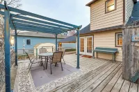Clear Lake Vacation Rental: Walk to Town / Beach! - 2-Sterne