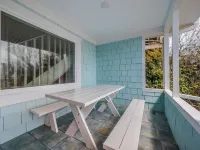 Surfside Cottage