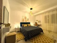 Appartement a 10 min de l Aéroport Entre les Berges du lac et Ain Zaghouene, Hotels in Soukra