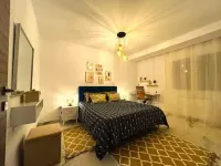 Appartement a 10 min de l Aéroport Entre les Berges du lac et Ain Zaghouene, Hotels in Soukra