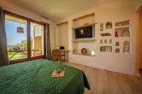 Sweet Life in Golf Is Molas