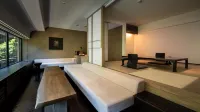Sekizen Honkan Hotels in Nakanojo