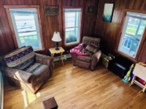 The Guides House • Cozy Main St Stay with Porch Views Hotels in Webb