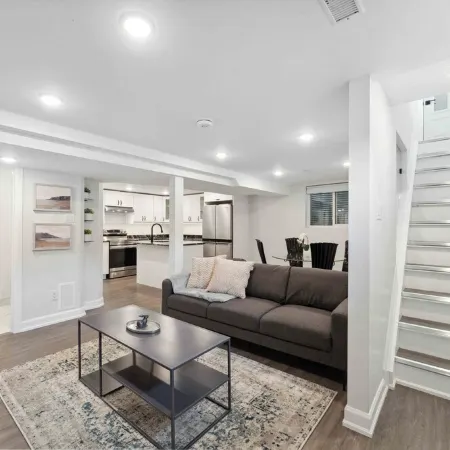 Modern 3 Bedroom Suite
