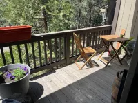 Charming 1-bedroom townhome in welcoming Tahoe City with WiFi