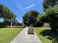 Appartement Mitoyen Dans Belle Propriété Hotels in Ramatuelle