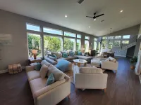 Spacious 5-bedroom house in serene Lago Vista with WiFi, AC