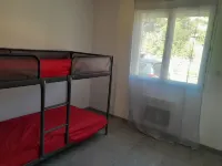 Comfortable house in quiet neighborhood 5 minutes walk from downtown