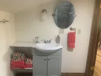 Charming 1-bedroom apartment with WiFi, AC in quaint Thermopolis