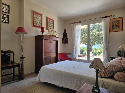 Maison Bord de mer « a Merendella »