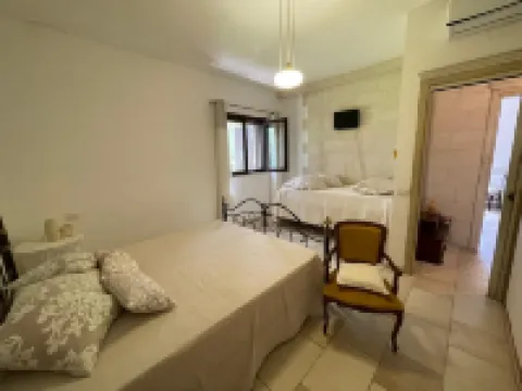 Villa with trullo and pool in Ostuni, 5' from the sea, and tourist centers