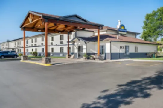 เดย์สอินน์ บายวินด์แฮม บิลลิงส์ โรงแรมในบิลลิงส์