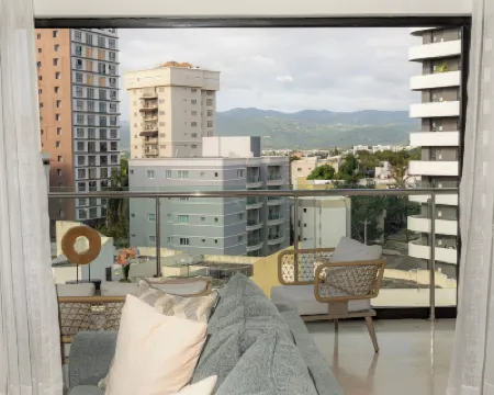 Exclusive Santiago Apartment with Luxurious Comfort in a Prime Location Hotels in 