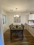 Modesto 2 Bdrm/2 Ba unit in gated area nr shopping, eateries, in unit wash/dryer - piscina