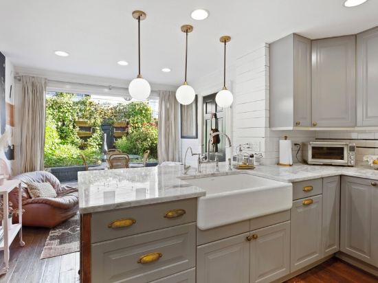 3-bedroom Character Filled Row Home in Philly a block from the Park