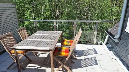 New, quiet apartment with roof terrace surrounded by greenery in Solingen-Gräfrath