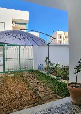 plage ezzahra kelibia tunisia فنادق في 