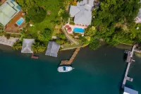 Kayak, Snorkel, Dive Waterfront 2BR 2BA  A/CBeautiful Quiet Caribe bight w/pool