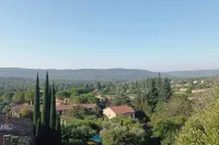 Petit nid Cosy Typiquement Provençal Hotels in Villecroze