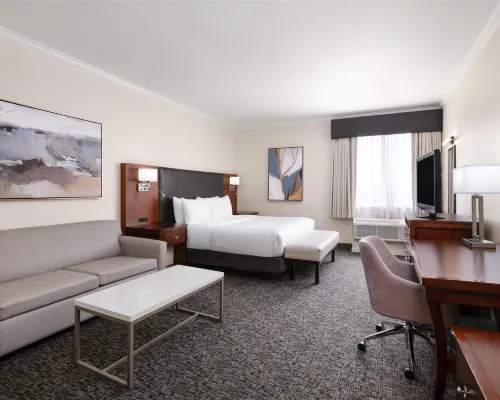 Best Western Plus Downtown Inn  Suites Hotels near McGowen Station