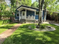 Spacious 5-bedroom house just 2 blocks from downtown Cody