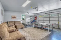 Treehouse Escape • River Access • Soak Under Stars