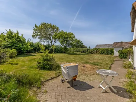 "Aughe" - 25km from the Sea