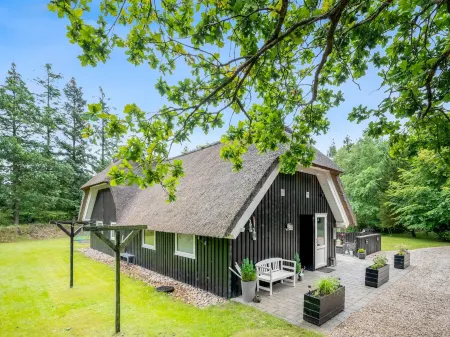 "Arttu" - 2.4km from the Sea