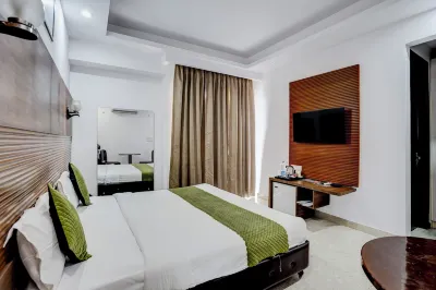 The Grace Hotel Hotels near DLF Phase I