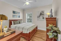 Family-Friendly 2Br/2BA Foley Condo + Pool Access + Near Attractions