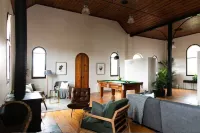 Sunday House - Luxury Restored Church in Historic Maldon