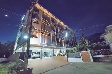 รูปภาพของนวศิริเพลส