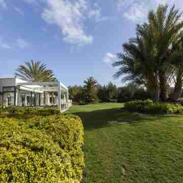 Golfside Luxury at Las Colinas Hotel Exterior