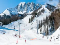 Apartment in France at Foot of the Slopes Hotele w: Vars