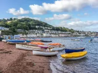 Apartment in Teignmouth near River Beach