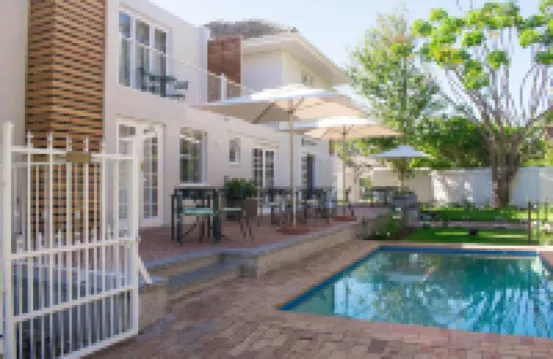 Rozenburg Guest House