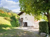 Cottage in Parole near Forest and Lake