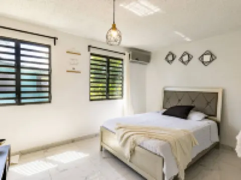 Retiro familiar y grupal de 6 habitaciones en Dorado Hoteles en Dorado