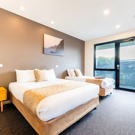 Foreshore Hotel