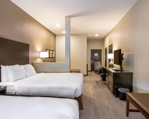 Comfort Suites Wooster Near University Campus Hotels in Wayne County