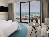 Movenpick Resort Al Marjan Island - parking