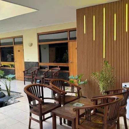 Hotel Priangan