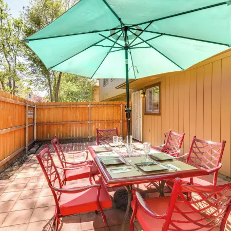 Flagstaff Townhome w/ Grill ~ 3 Mi to Downtown!