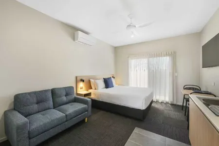 Avenue WEST Studio Units